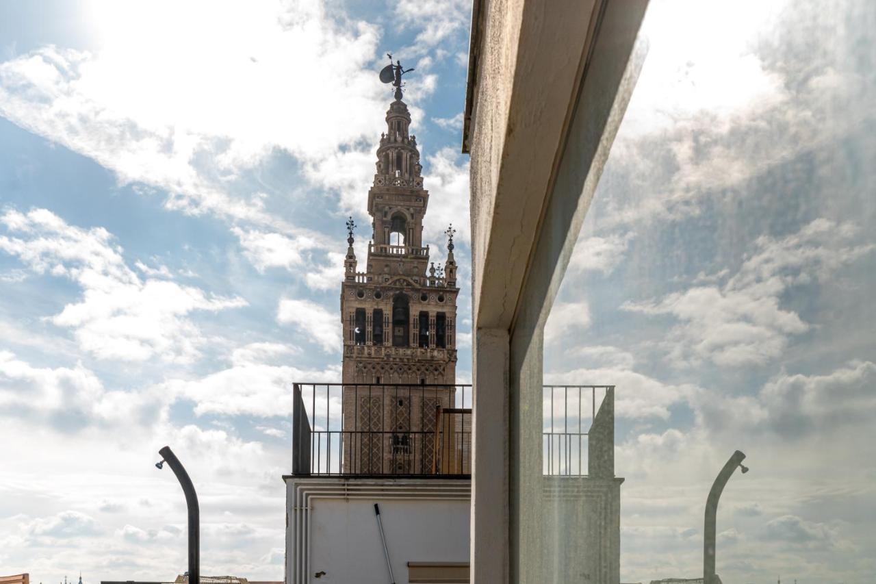 Cathedral Apartment, Upper Floor Apartment Sevilla Exteriér fotografie